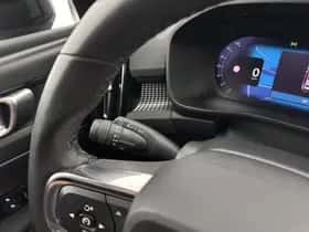 Volvo XC40 (2022) thumbnail 21
