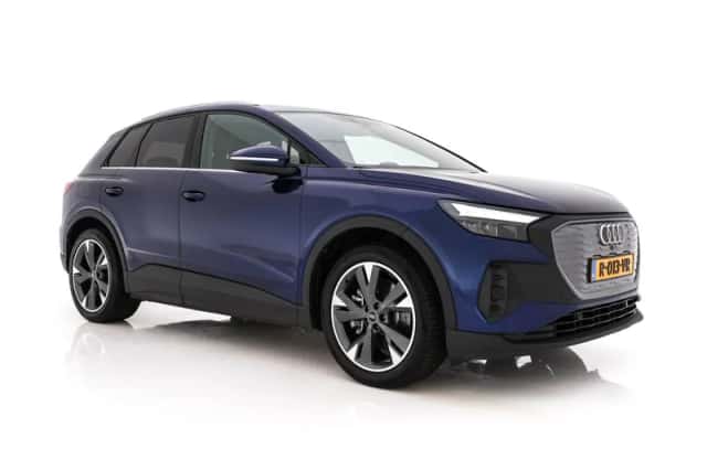 Audi Q4 e-tron (2022) thumbnail 1