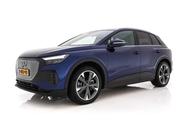 Audi Q4 e-tron (2022) thumbnail 4