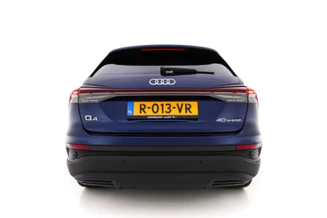 Audi Q4 e-tron (2022) thumbnail 6