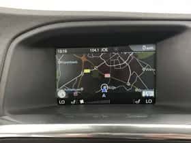 Volvo V60 (2016) thumbnail 14