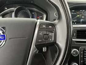 Volvo V60 (2016) thumbnail 19