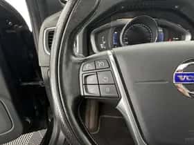 Volvo V60 (2016) thumbnail 20
