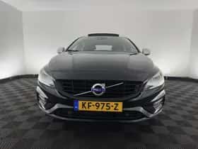 Volvo V60 (2016) thumbnail 3