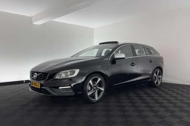 Volvo V60 (2016) thumbnail 4