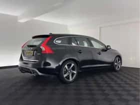 Volvo V60 (2016) thumbnail 7