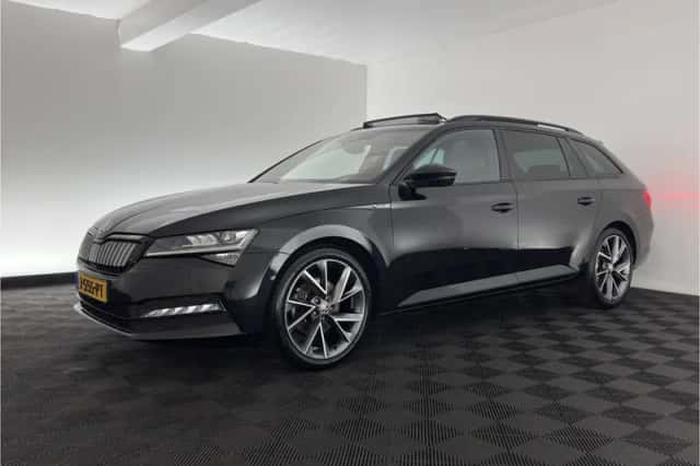 Škoda Superb (2020) thumbnail 4