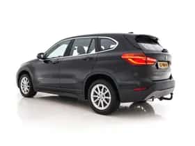 BMW X1 (2016) thumbnail 5