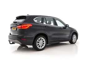 BMW X1 (2016) thumbnail 7
