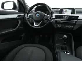 BMW X1 (2016) thumbnail 8
