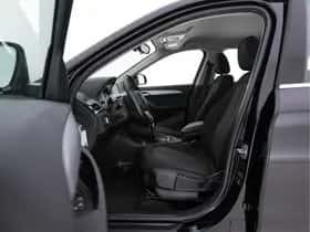 BMW X1 (2016) thumbnail 9
