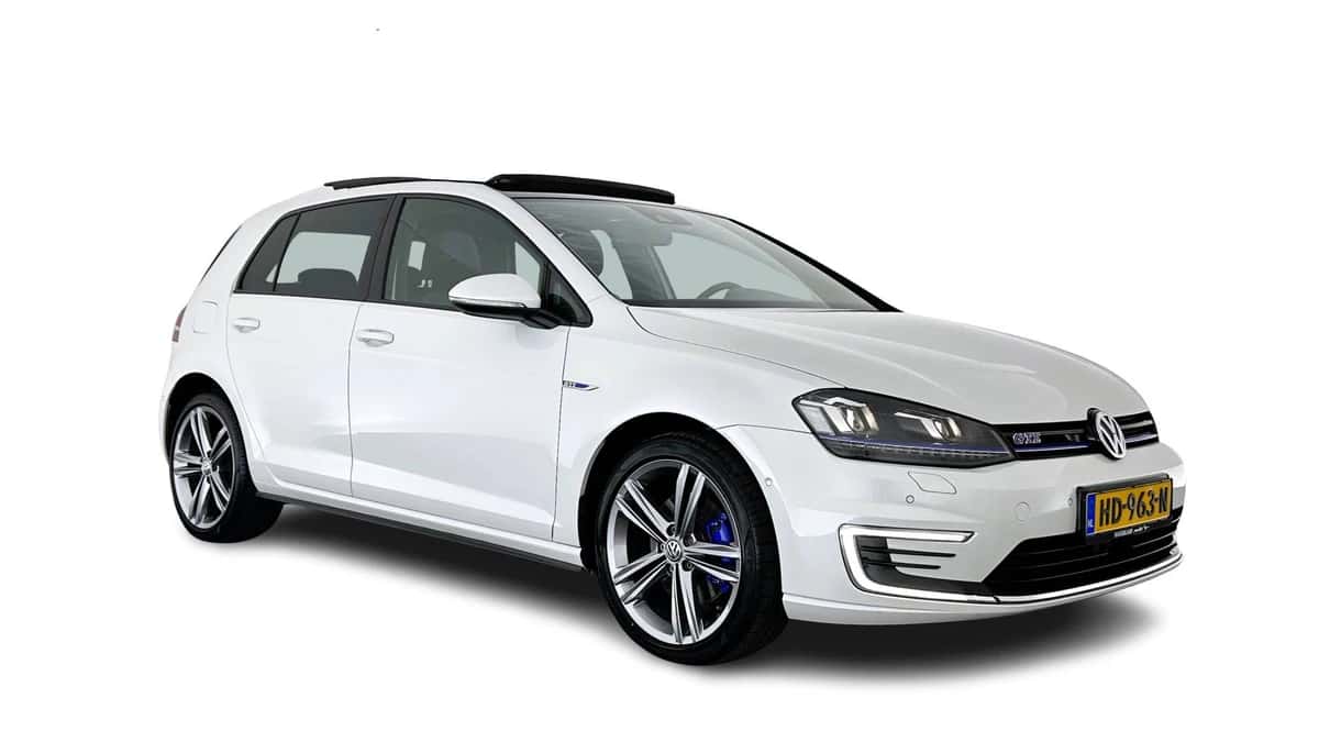 Volkswagen Golf (2015) — foto 1