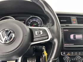 Volkswagen Golf (2015) thumbnail 19