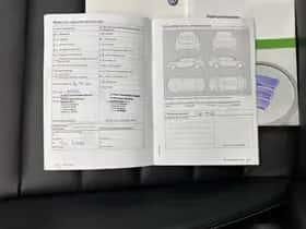 Volkswagen Golf (2015) thumbnail 39
