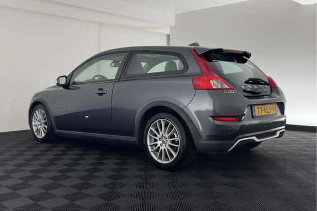 Volvo C30 (2010) thumbnail 4