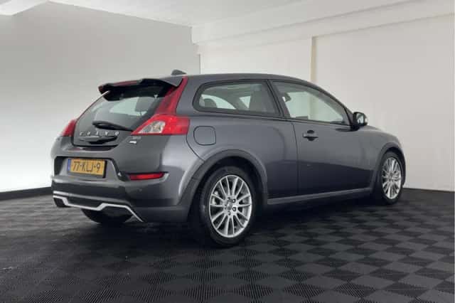 Volvo C30 (2010) thumbnail 6