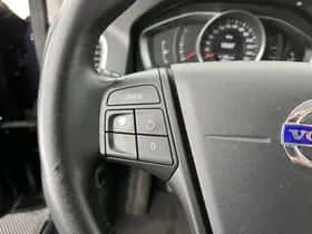 Volvo XC60 (2015) thumbnail 20