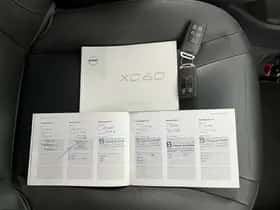 Volvo XC60 (2015) thumbnail 29