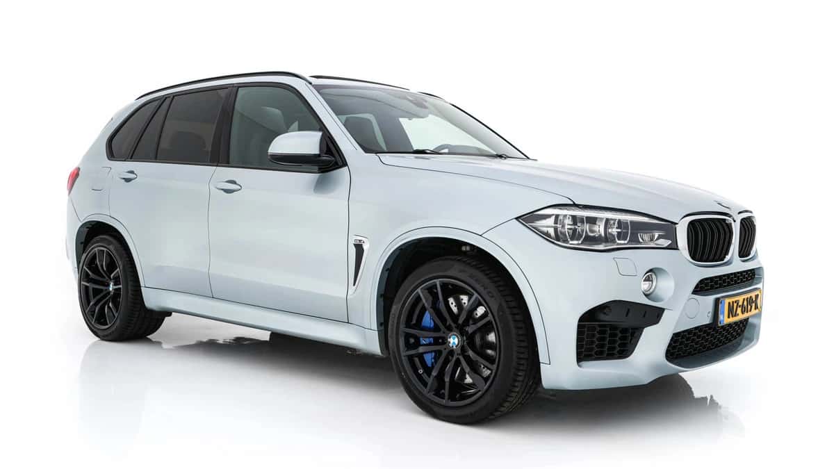 BMW X5 — foto 1