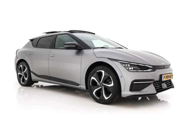 Kia EV6 (2022) thumbnail 1