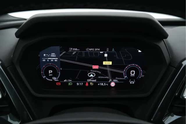 Audi Q4 (2021) thumbnail 19