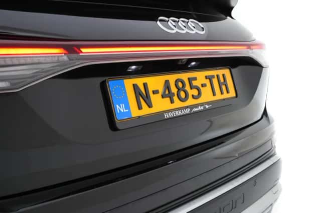 Audi Q4 (2021) thumbnail 26