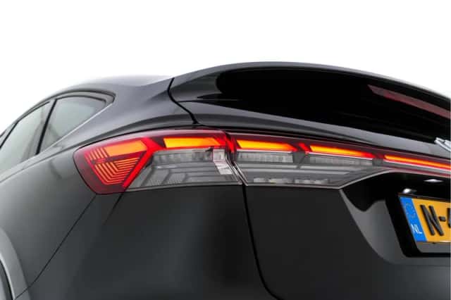Audi Q4 (2021) thumbnail 30