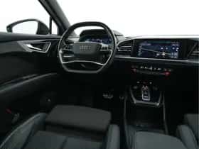 Audi Q4 (2021) thumbnail 8