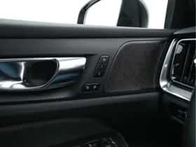 Volvo S60 (2022) thumbnail 24