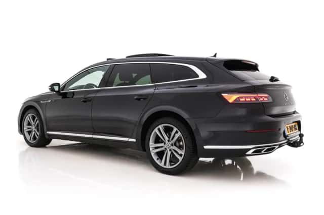 Volkswagen Arteon (2023) thumbnail 5