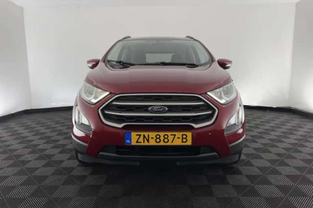 Ford EcoSport (2019) thumbnail 3