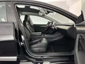 Tesla Model 3 (2023) thumbnail 13