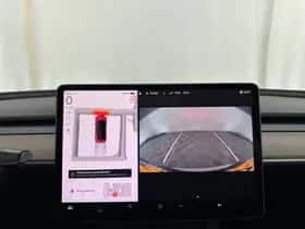 Tesla Model 3 (2023) thumbnail 15