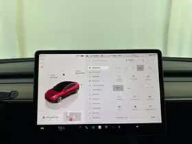 Tesla Model 3 (2023) thumbnail 17