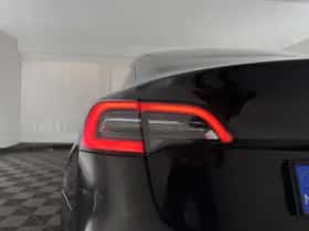 Tesla Model 3 (2023) thumbnail 31