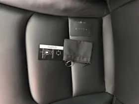 Tesla Model 3 (2023) thumbnail 32