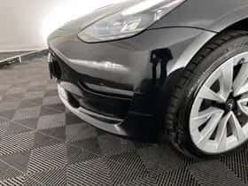 Tesla Model 3 (2023) thumbnail 35