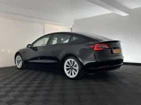 Tesla Model 3 (2023) thumbnail 5
