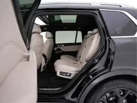 BMW X7 (2019) thumbnail 11
