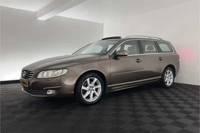 Volvo V70 (2015) thumbnail 4