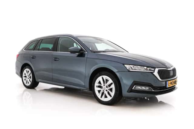 Škoda Octavia (2021) thumbnail 1
