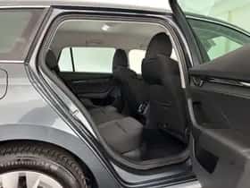 Škoda Octavia thumbnail 12