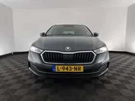 Škoda Octavia thumbnail 3