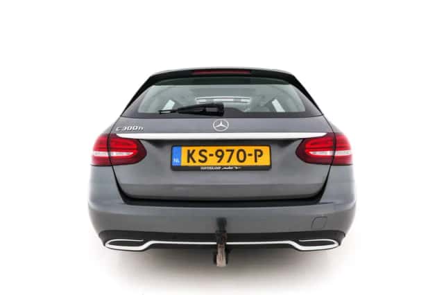Mercedes-Benz C-Klasse (2016) thumbnail 6