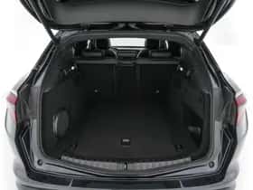 Alfa Romeo Stelvio (2018) thumbnail 11