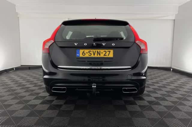 Volvo V60 (2013) thumbnail 6