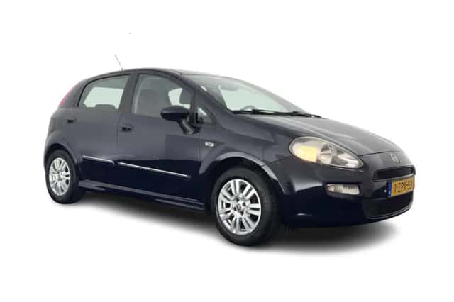 Fiat Punto (2015) thumbnail 1