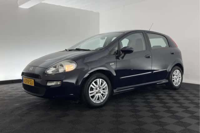 Fiat Punto (2015) thumbnail 4