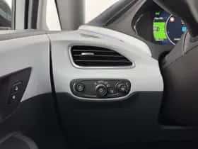 Opel Ampera (2018) thumbnail 20
