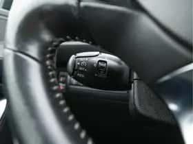 Peugeot 308 (2015) thumbnail 19
